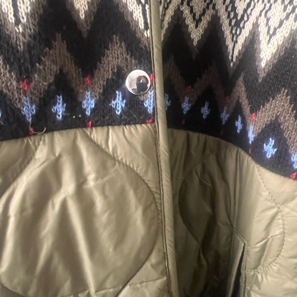 Quilted Nylon and Sherpa Jacket - Picture 13 of 15